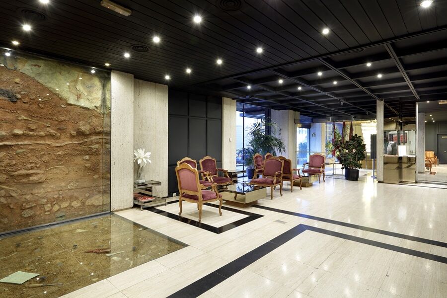 Crisol Puerta De Burgos Hotel Exterior photo
